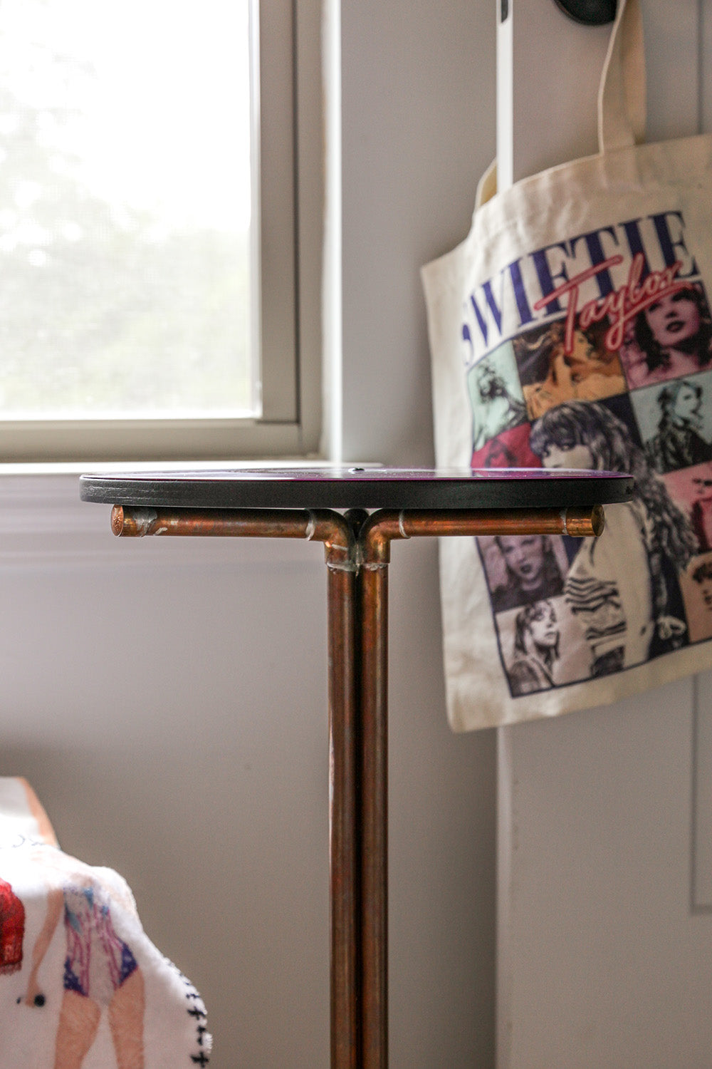 Taylor Swift - record stand