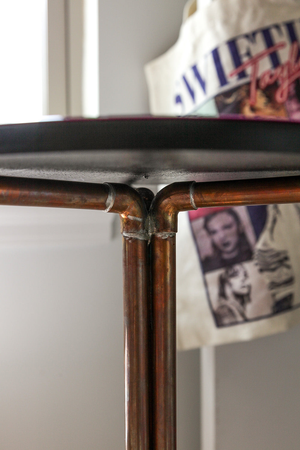 Taylor Swift - record stand