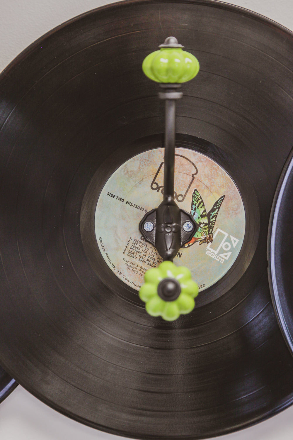 Bread - record hanger