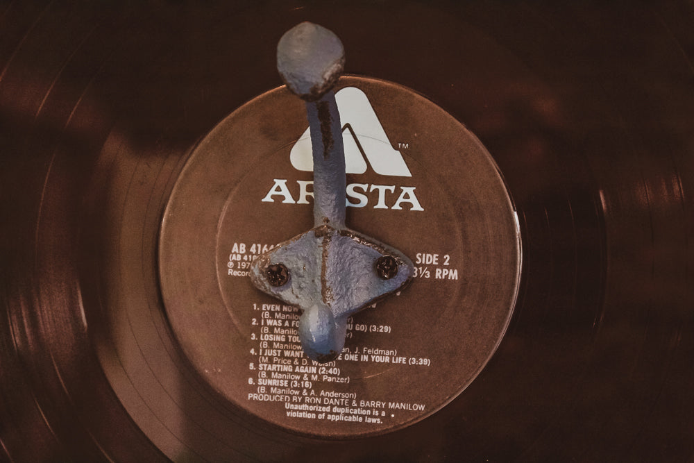 Barry Manilow - record hanger