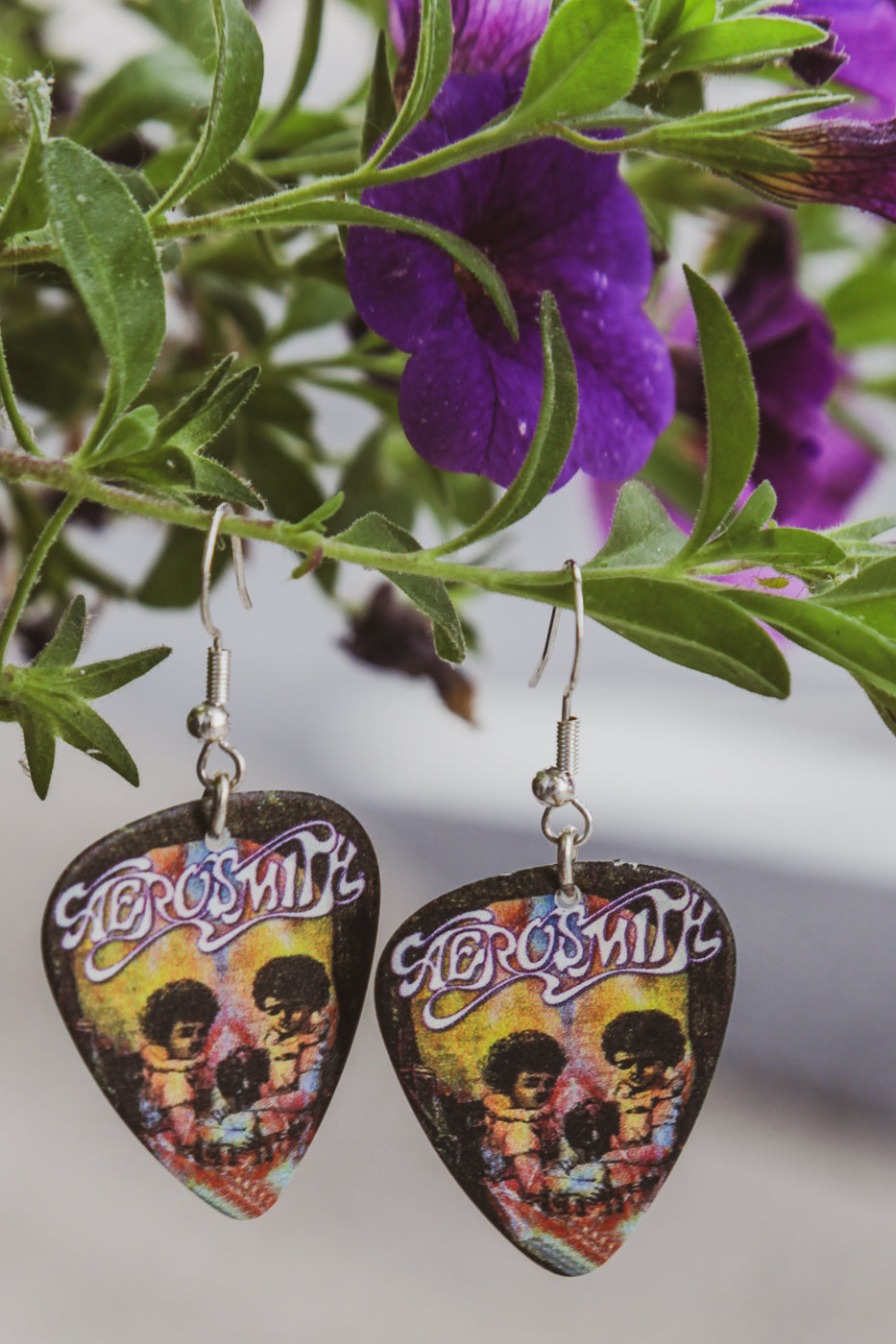 Aerosmith - guitar pick earrings