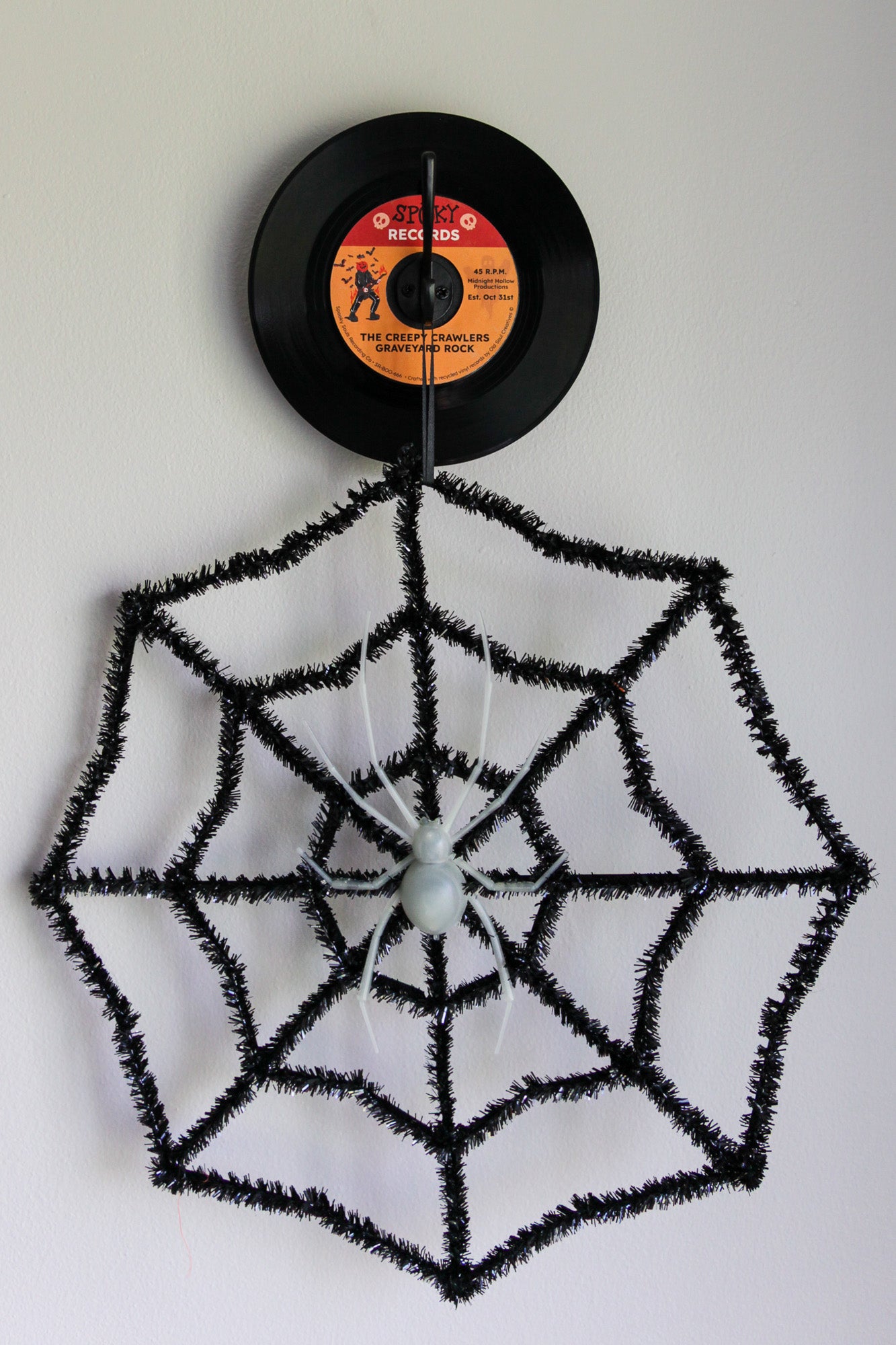 The Creepy Crawlers - halloween vinyl record hanger