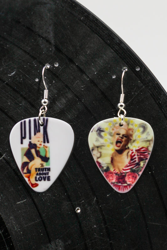 P!nk - guitar pick earrings